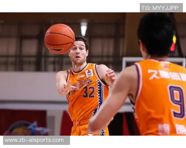 半场13中0得2分,弗雷戴特只打两节好球难胜北控:篮球场上的坚持与无限可能